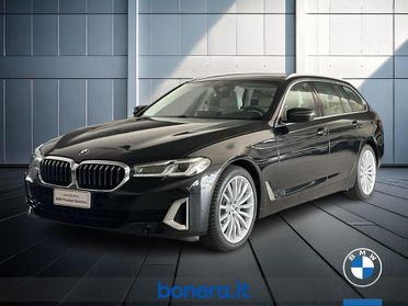 BMW Serie 5 Touring 520 d Mild Hybrid 48V Luxury Steptronic