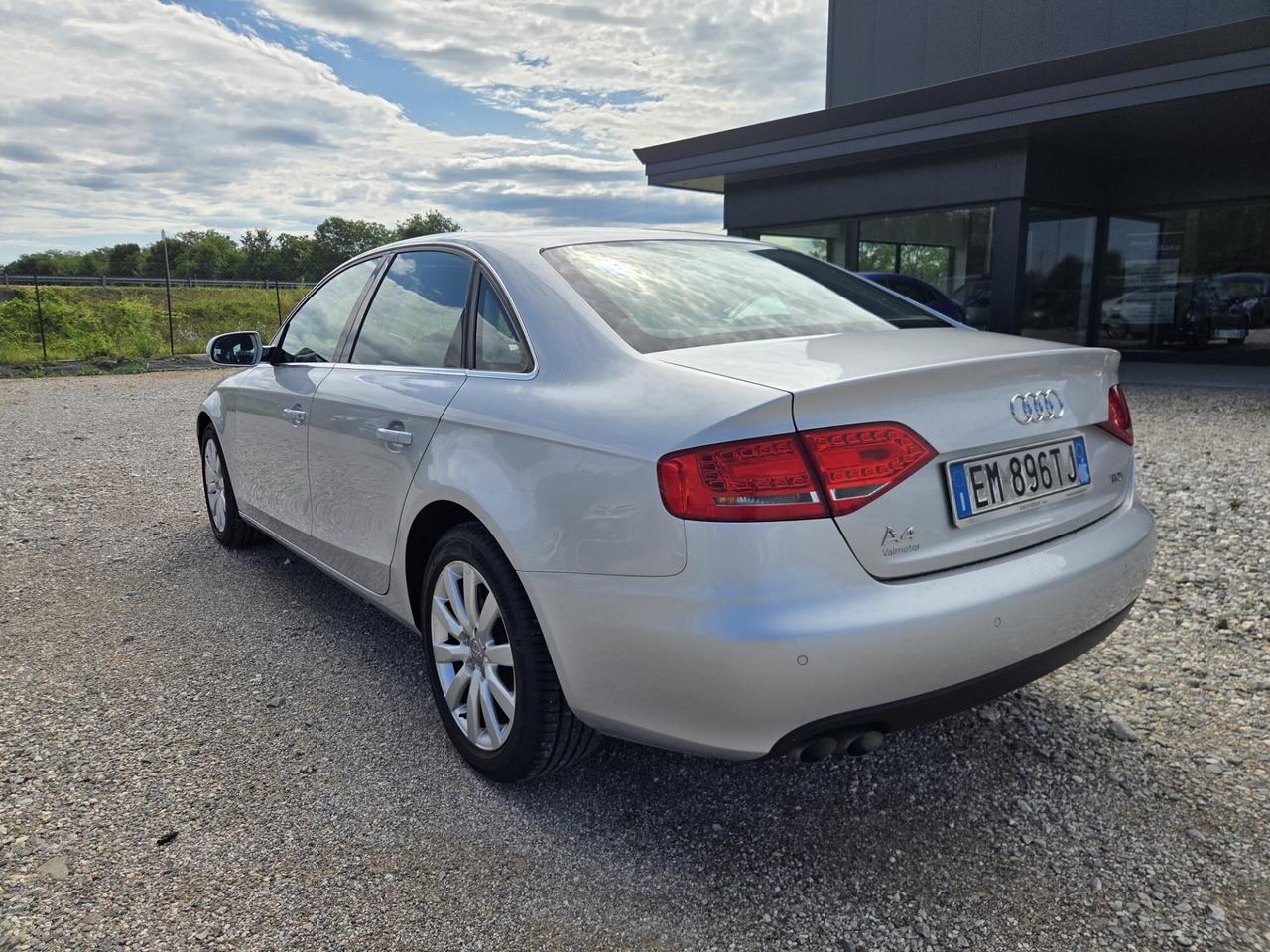 AUDI A4 2.0TDI 143CV BERLINA
