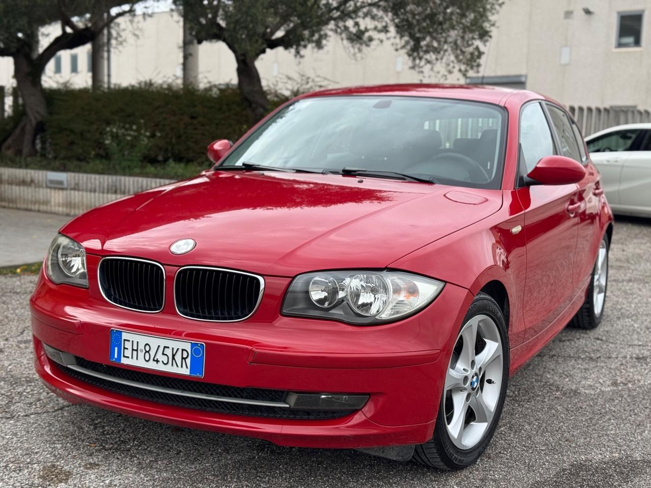 Bmw 118d 5P. Futura 143cv Euro 5