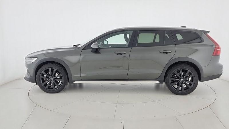 Volvo V60 Cross Country D4 AWD Geartronic Pro