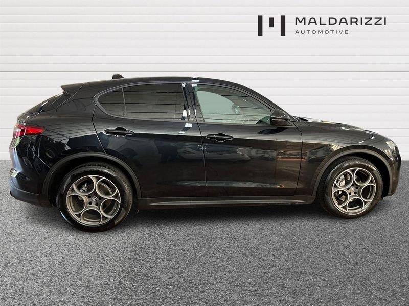 Alfa Romeo Stelvio 2022 2.2 t Sprint rwd 160cv auto