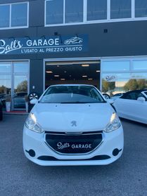 Peugeot 208 1.2 benzina Neopatentati