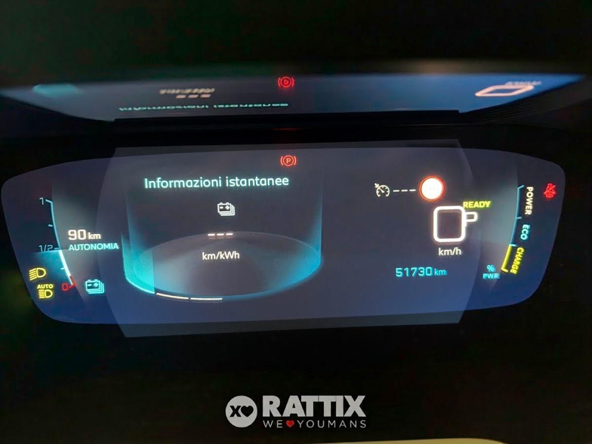 Peugeot e-2008 motore elettrico 100kW GT