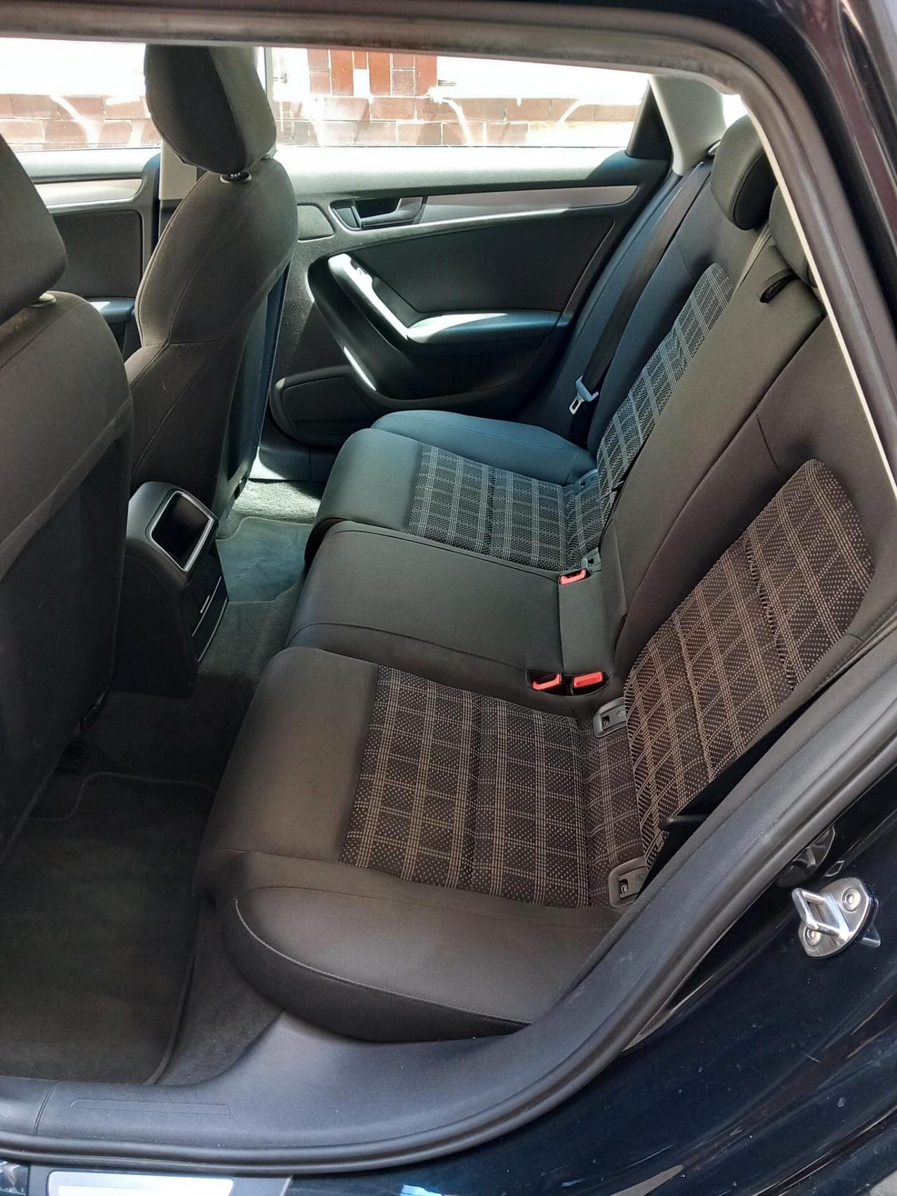 Audi A4 Avant 2.0 TDI 143CV F.AP.