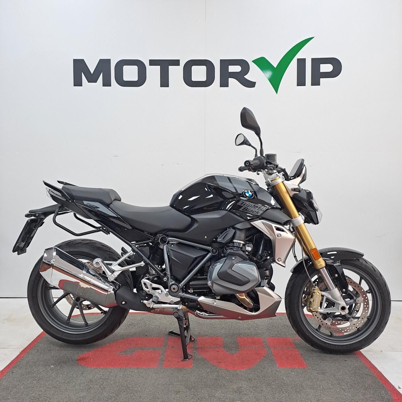 BMW R 1250 R Triple Black NUOVA / KM 0