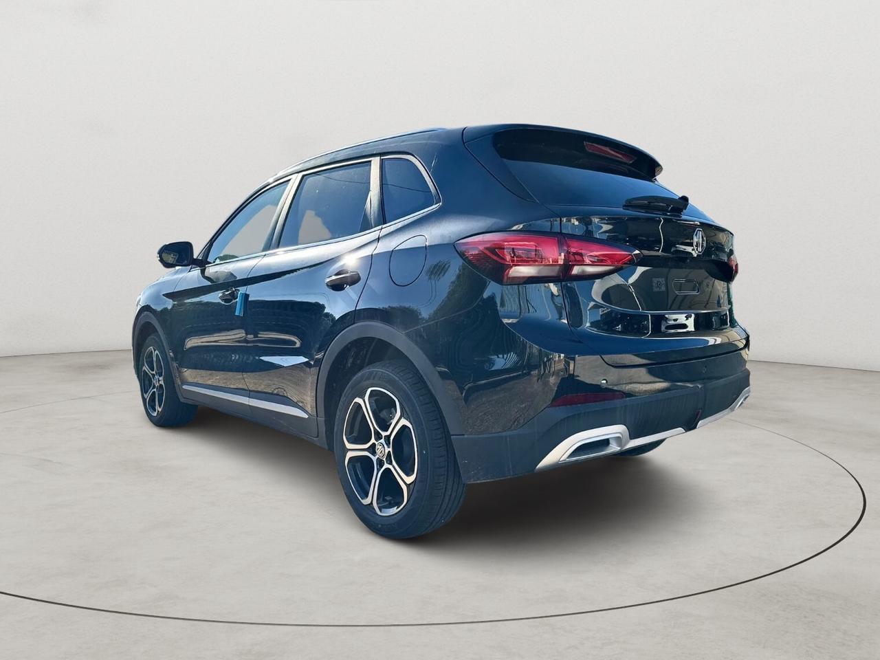 NUOVA MG ZS COMFORT ICE