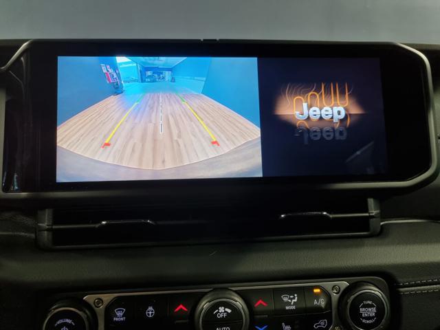 JEEP Wrangler Unlimited 2.0 Turbo Sahara