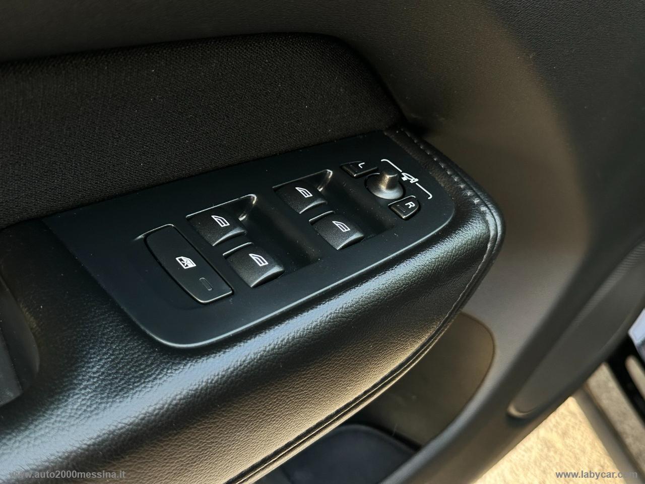 VOLVO XC60 B4 GEARTRONIC MOMENTUM IBRIDO DIESEL/ELETTTICO