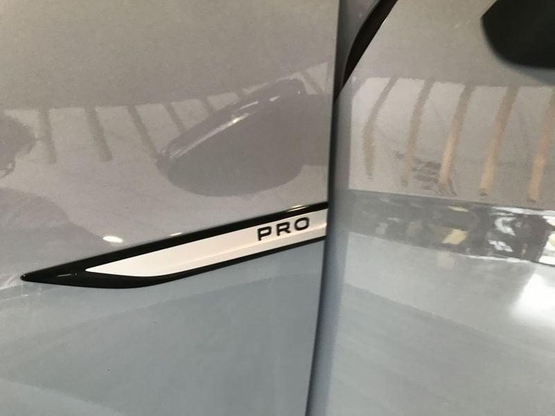 Volkswagen ID.3 Family Pro Batteria 58 KW Fari Matrix IQ.Light