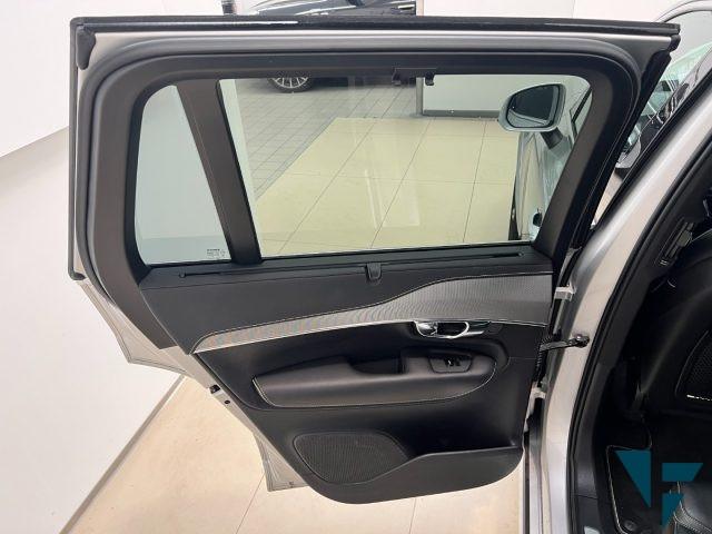 VOLVO XC90 D5 AWD Geartronic R-design