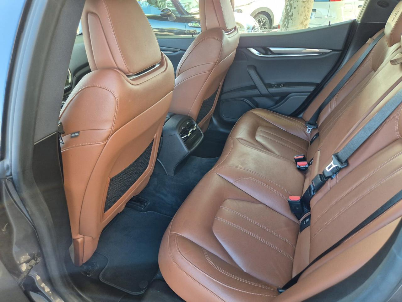 Maserati Ghibli V6 Diesel Gransport