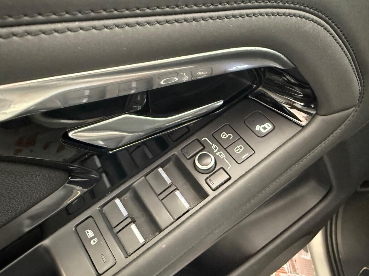 Land Rover Range Rover Evoque Range Rover Evoque 2.0D I4 180 CV AWD Auto R-Dynamic SE