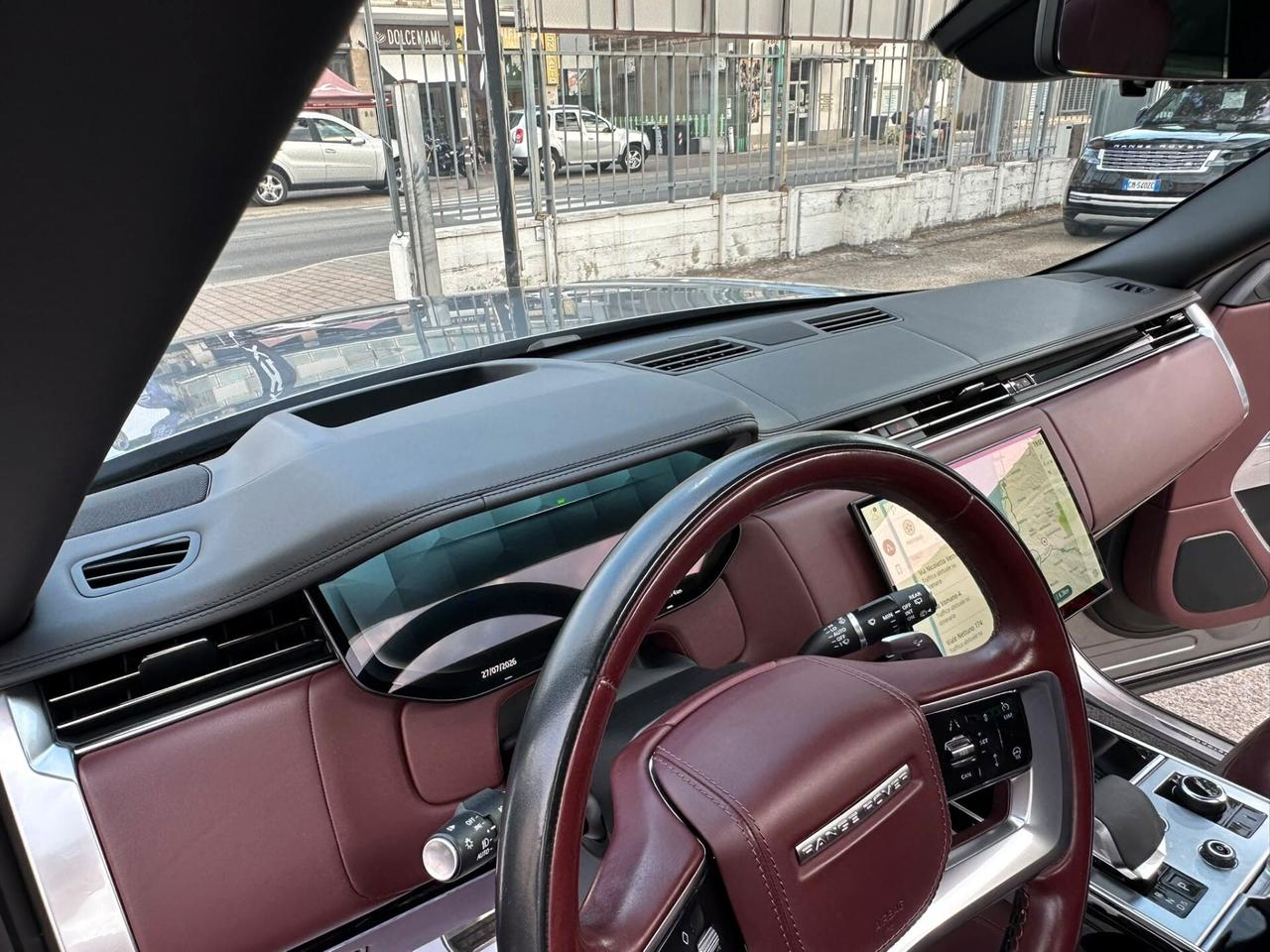 RANGE ROVER AUTOBIOGRAPHY P530 4.4 V8 - IVA - PANO