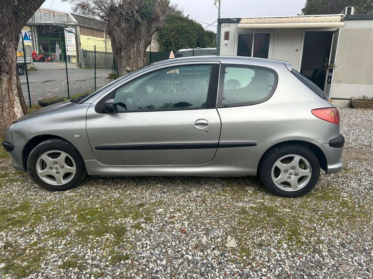 Peugeot 206 1.4 HDi 3p. XT