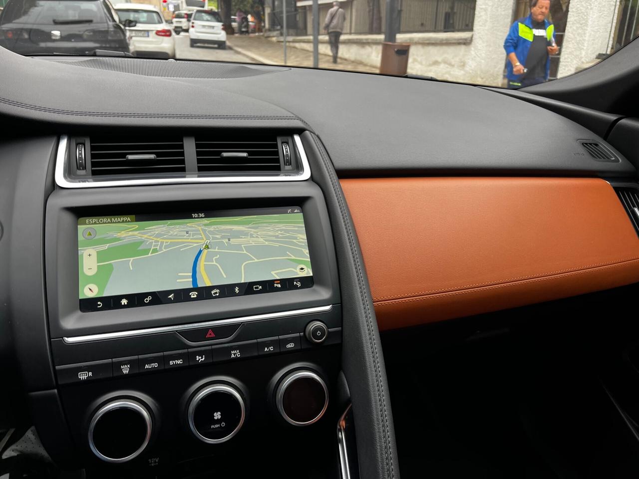 Jaguar E-Pace 2.0D 150 CV R-Dynamic S