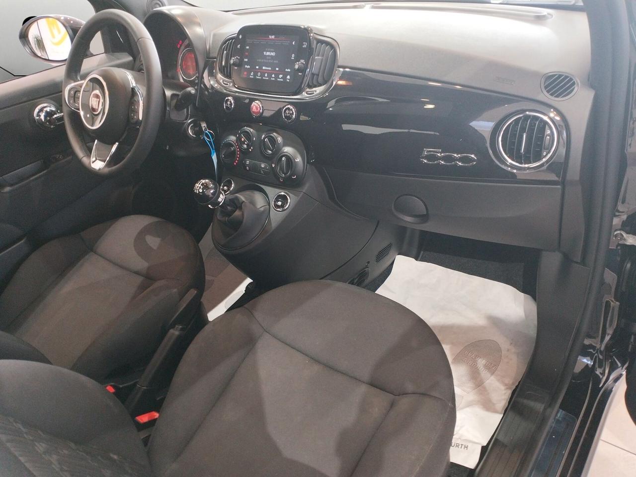 Fiat 500 1.0 hybrid Dolcevita 70cv *19.000 KM*