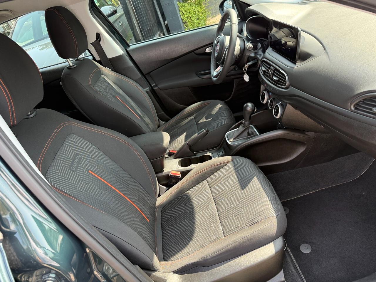 Fiat Tipo 1.5 Hybrid DCT 5 porte Cross Garmin