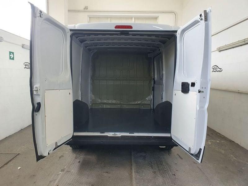FIAT Ducato Ducato 30 2.3 MJT PC-TN Furgone TUA 220,00 AL MESE
