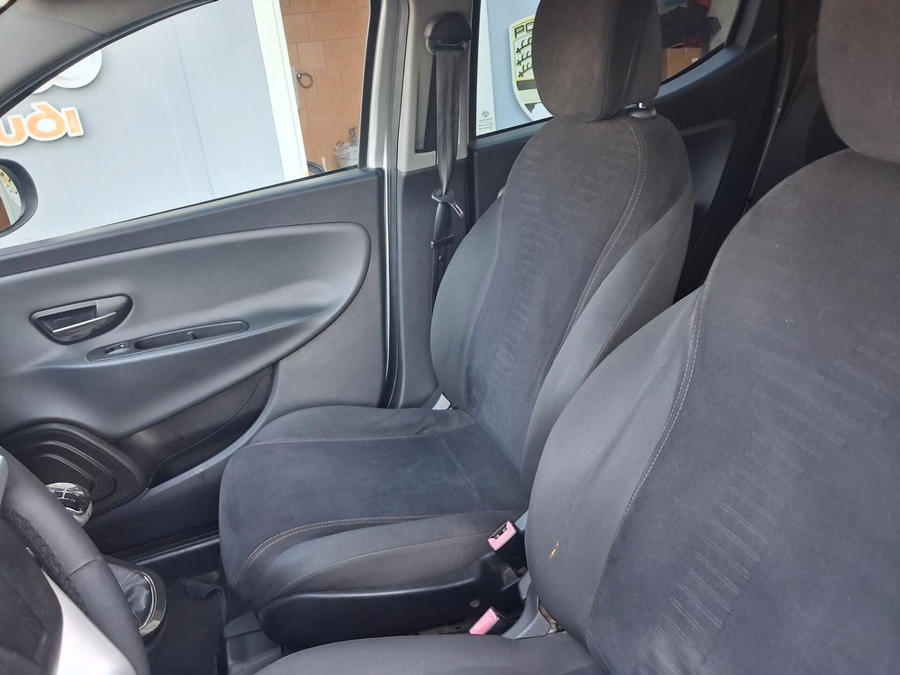 Lancia Ypsilon 1.3 MJT 16V 95 CV 5 porte S&S Gold LEGGI DESCRIZIONE