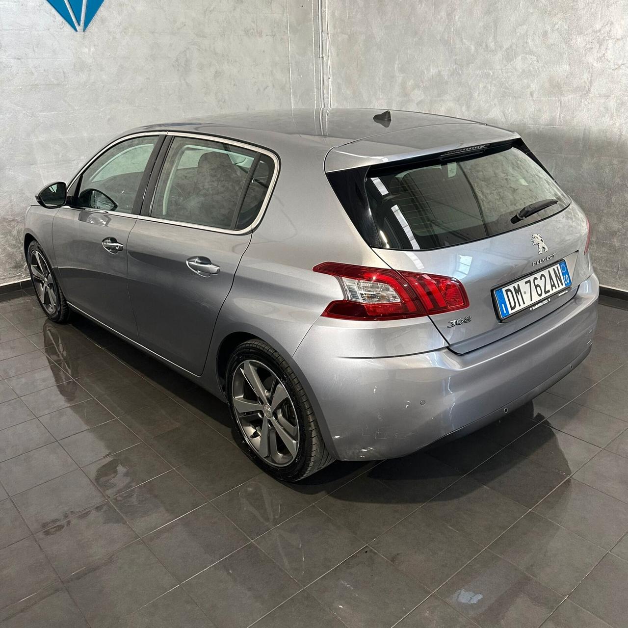 Peugeot 308 PureTech Turbo 130 S&S Allure
