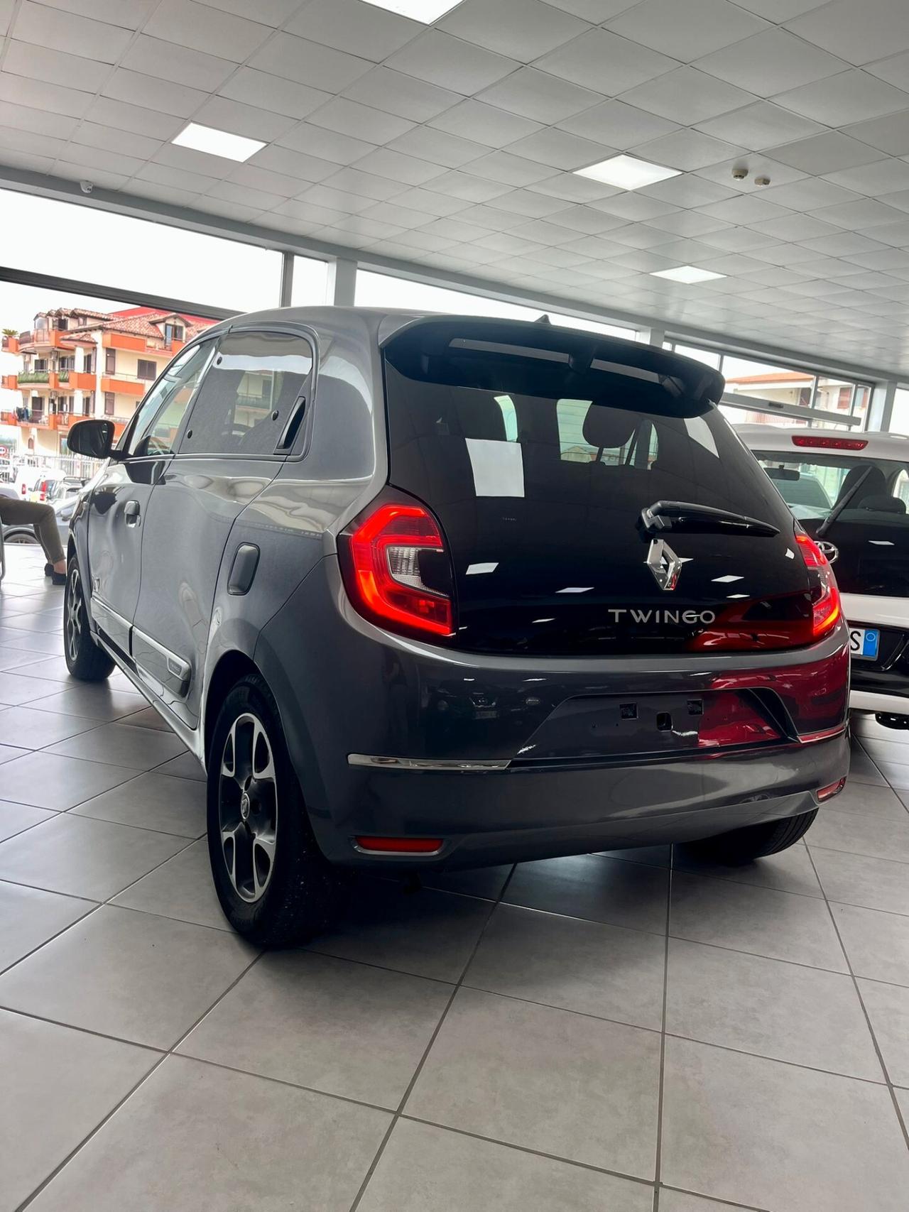 Renault Twingo TCe 95 CV EDC Intens