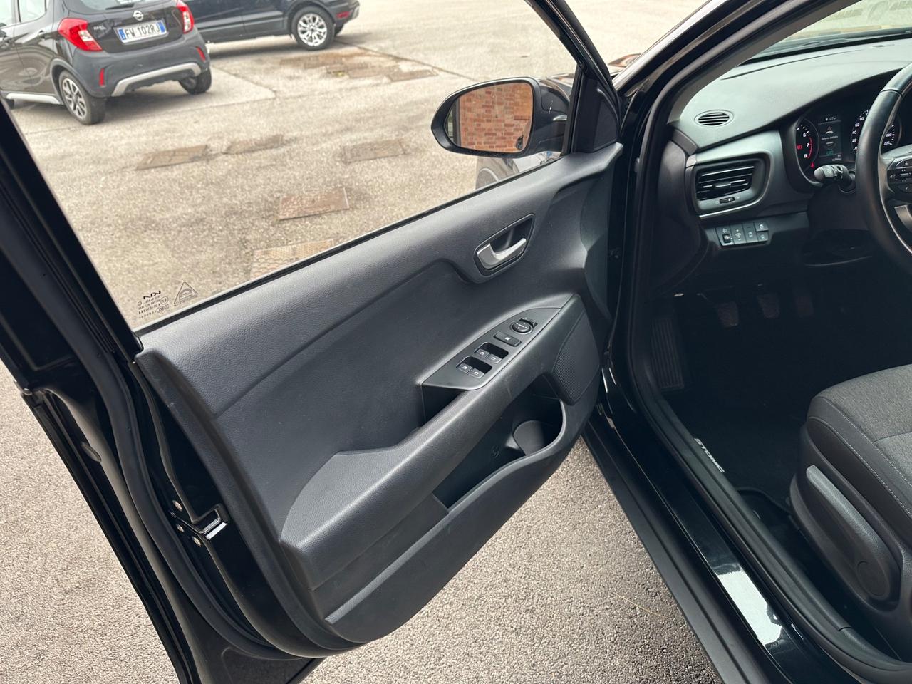 Kia Stonic 1.0 T-GDi 100 CV MHEV MT GT Line