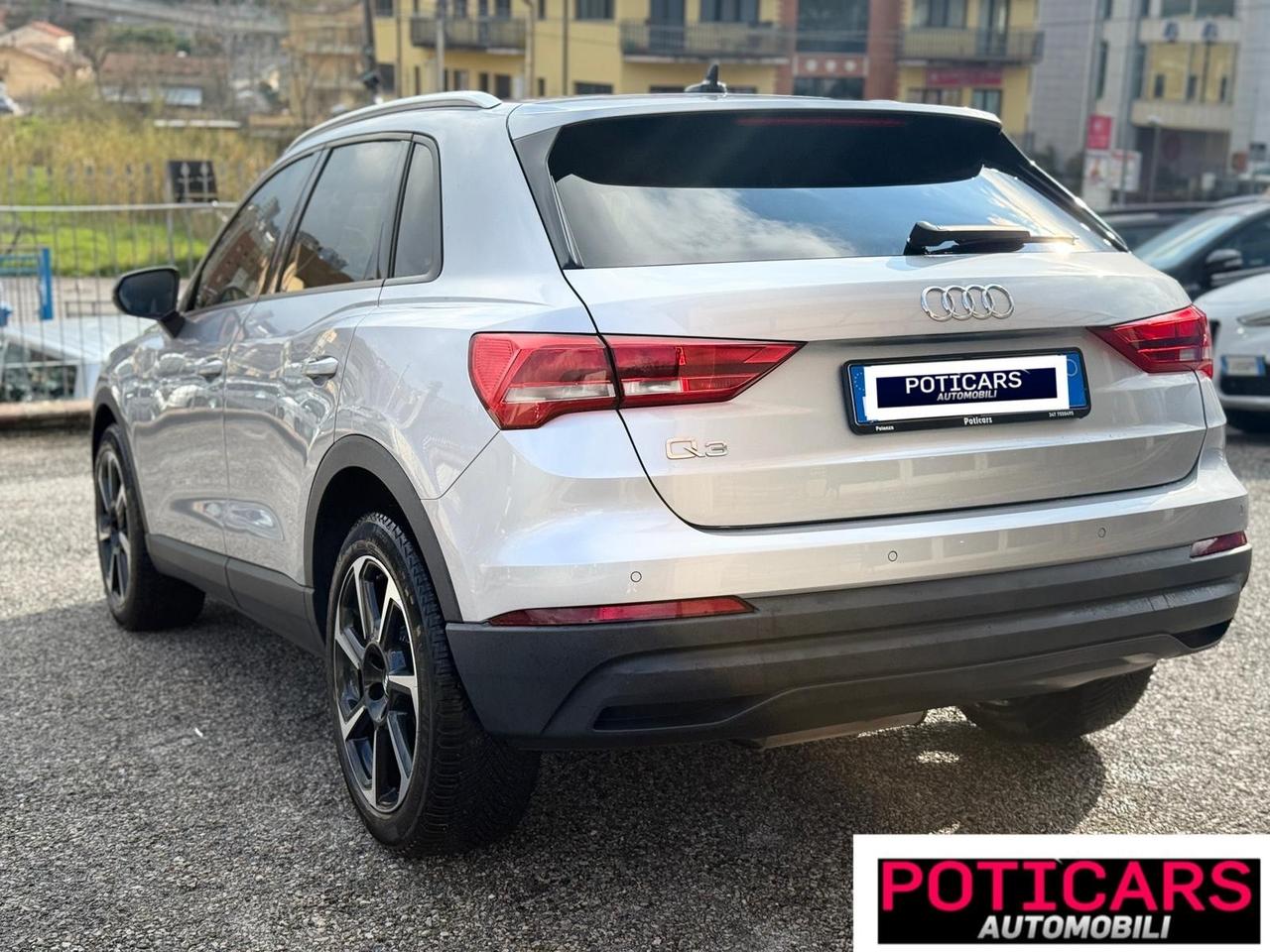 Audi Q3 35 TDI S tronic Business Advanced