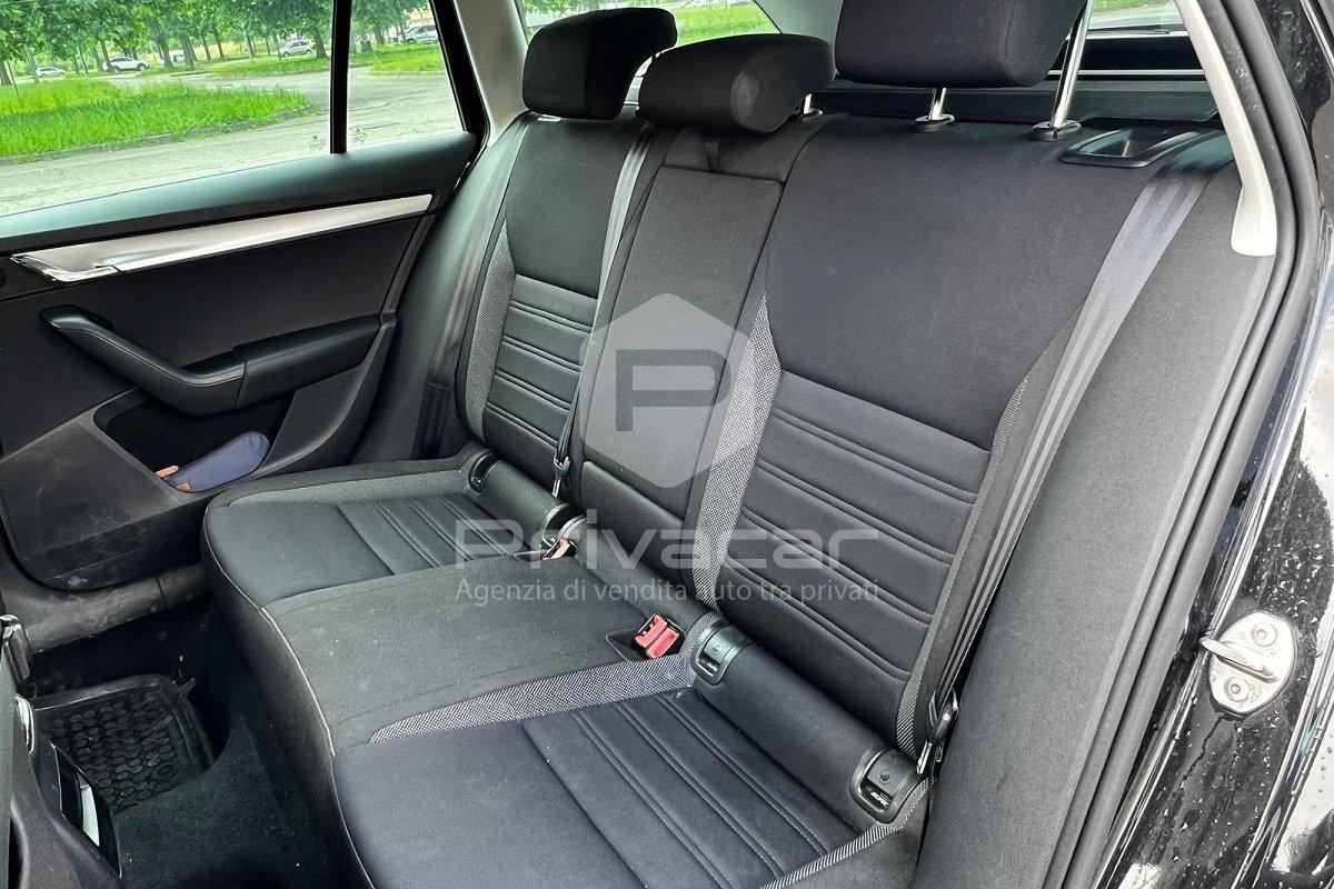 SKODA Octavia 1.5 DSG Wagon Ambition G-Tec