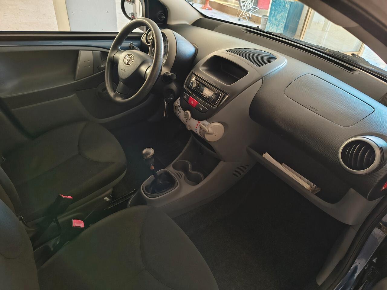 TOYOTA AYGO 1.0 5 PORTE "IMPECCABILE"
