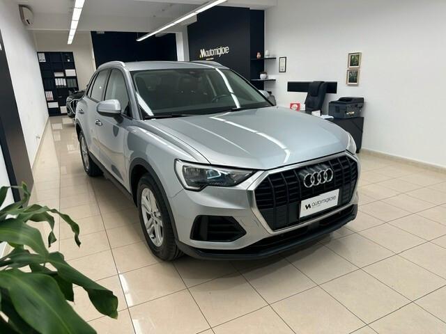 Audi Q3 35 TDI quattro S tronic Business