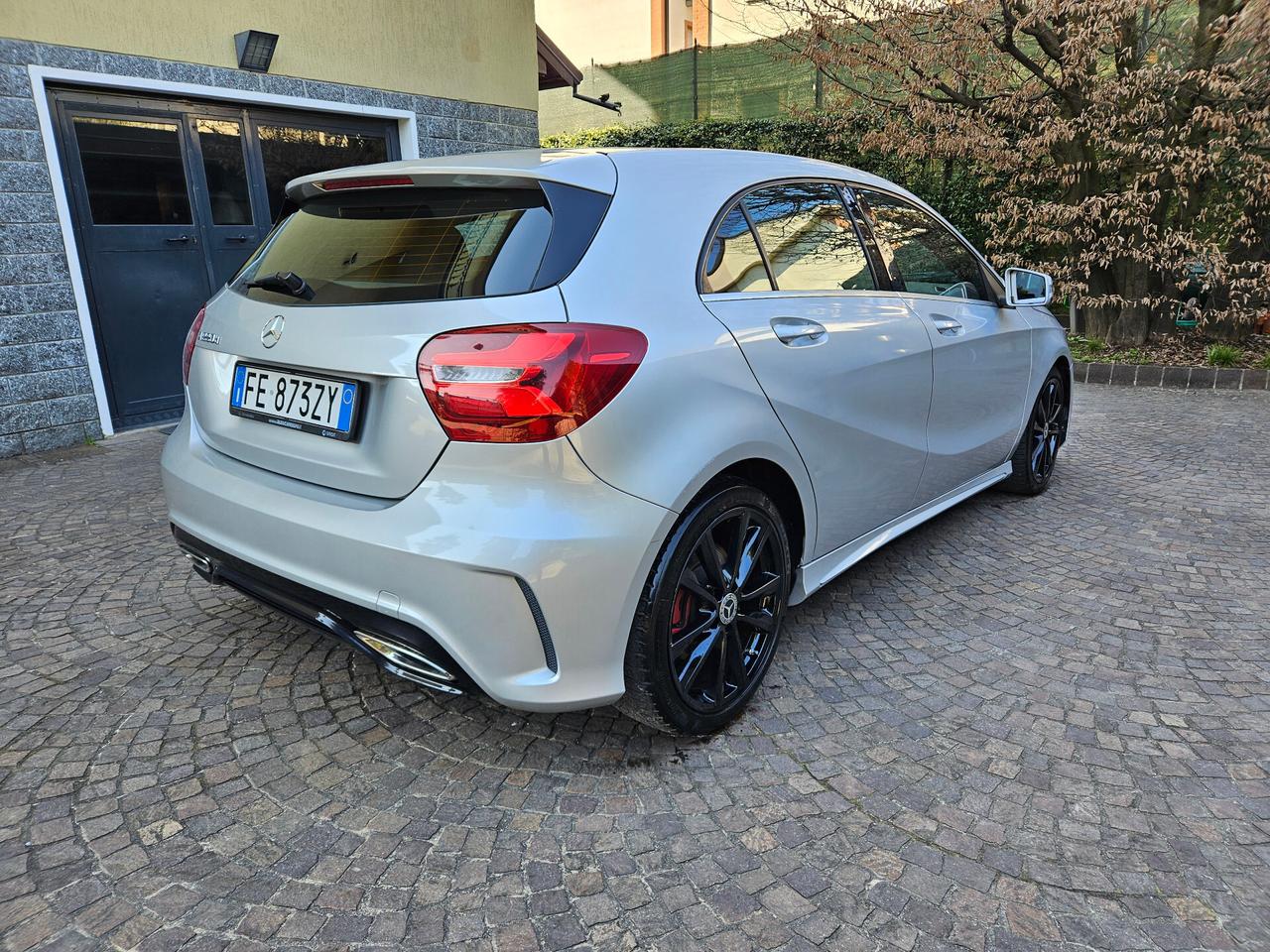 Mercedes-benz A 220 d Automatic Premium