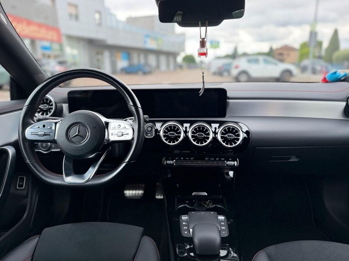 Mercedes Classe CLA 200 d Premium auto