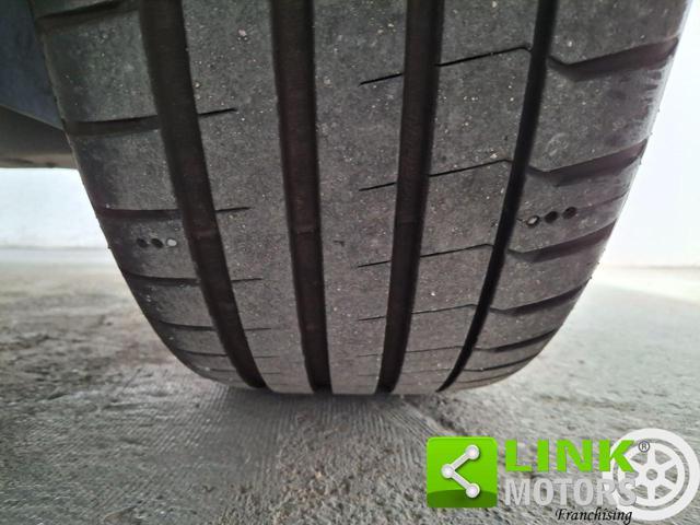VOLKSWAGEN Tiguan 2.0 TDI R-line BlueMotion Technology GARANZIA