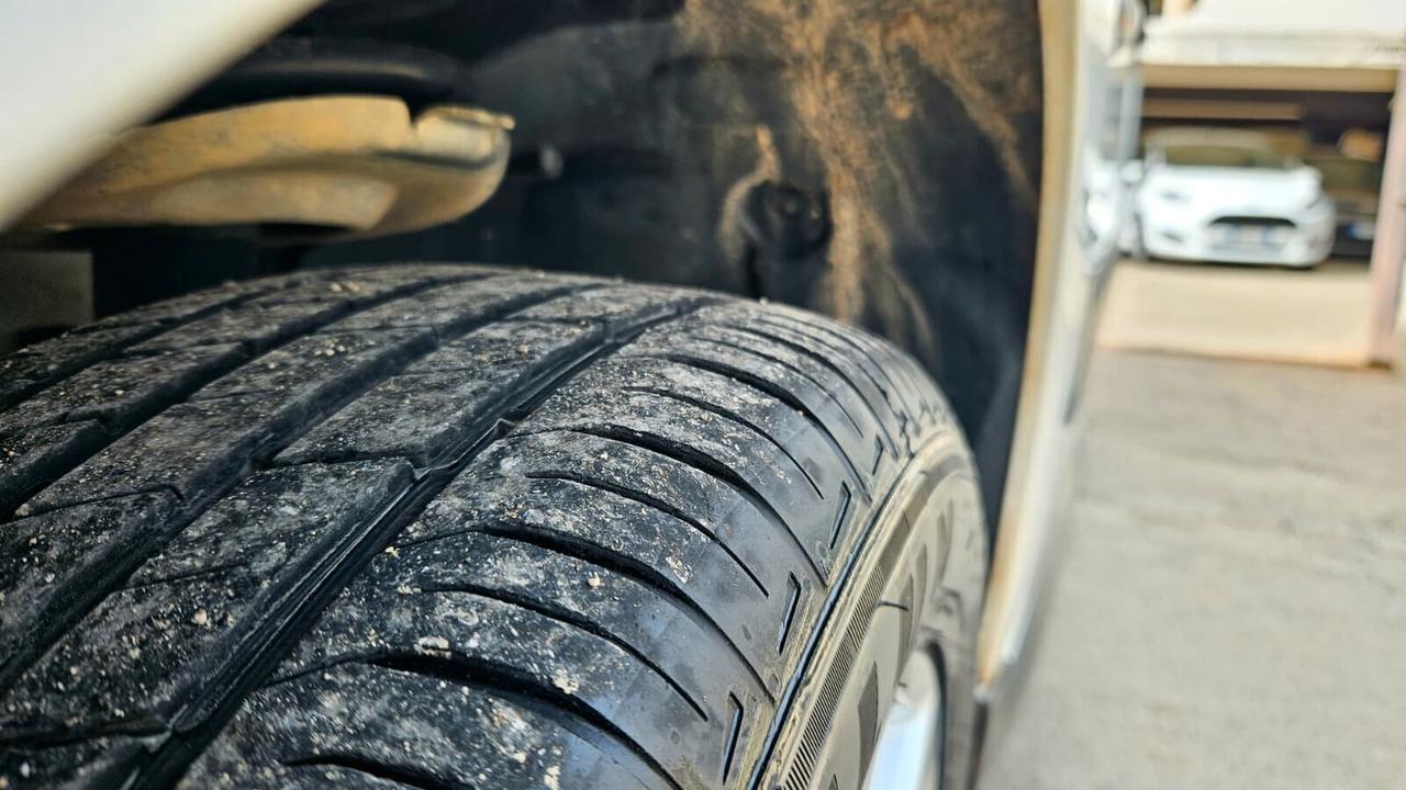 Peugeot Partner BlueHDi 100cv Outdoor