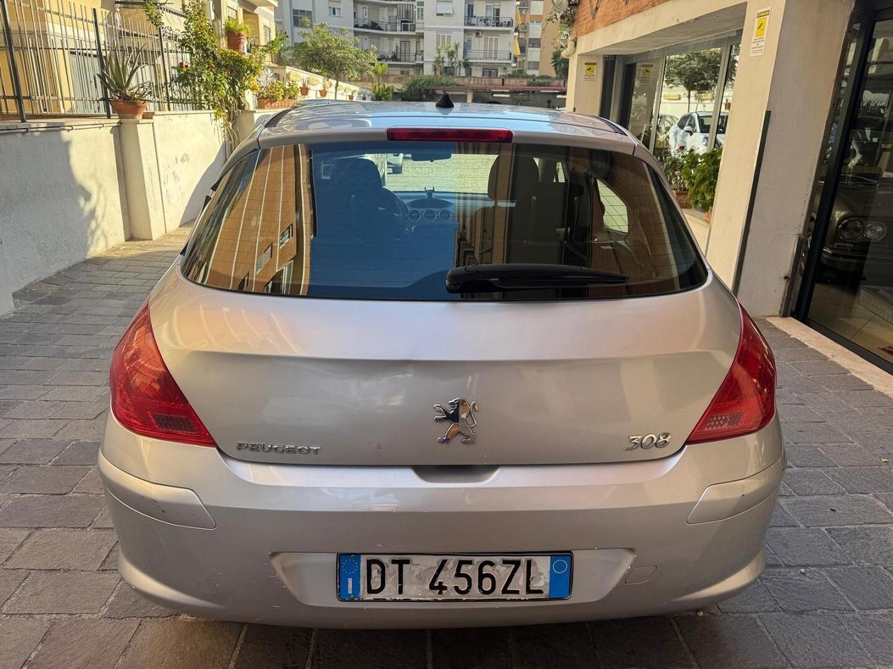 PEUGEOT 308 1.6 HDi 90CV 5 porte Tecno