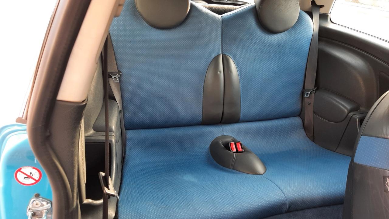 Mini Cooper S R53 2003