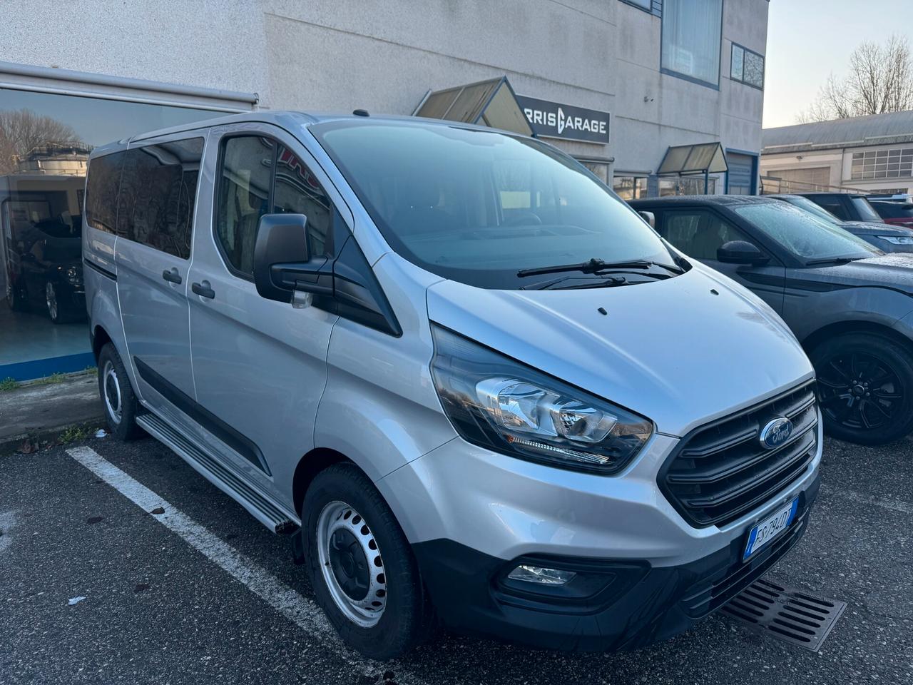 Ford Transit Custom Transit Custom 320 2.0 TDCi 130 PC Combi Entry