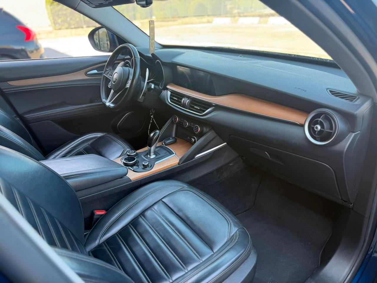 ALFA ROMEO STEVIO 2.2 210CV 2018 12 MESI DI GARANZIA