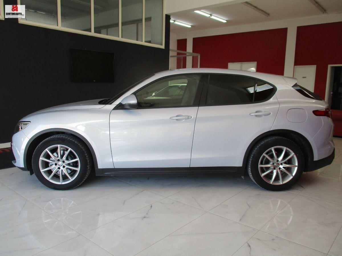A.R.Stelvio 2.2 T.diesel 190cv AT8 RWD Exec.-2021 FULL