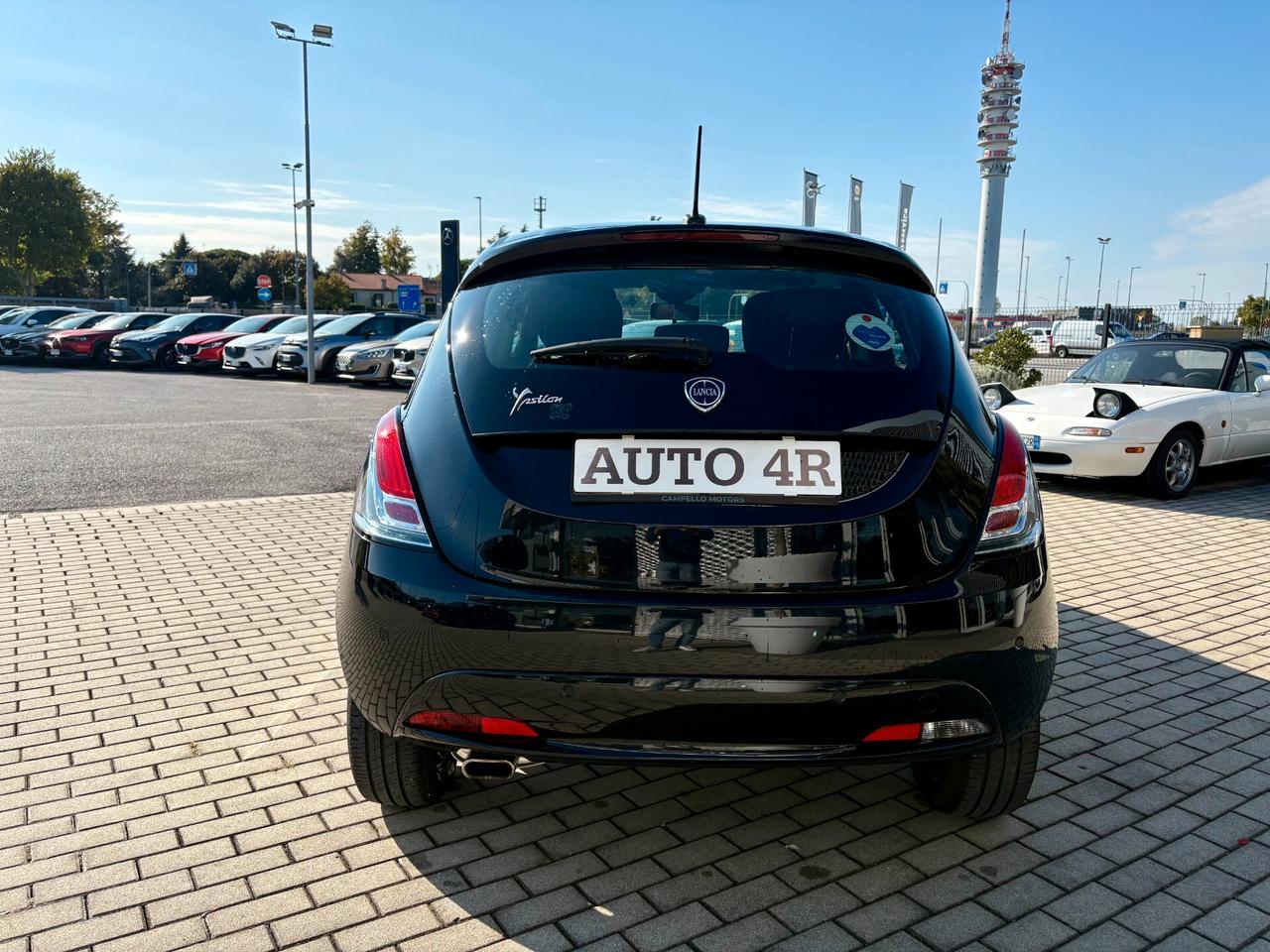 Lancia Ypsilon 1.2 69 CV 5 porte GPL Gold