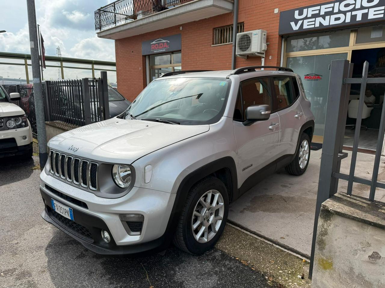 Jeep Renegade 1.3 T4 DDCT Limited