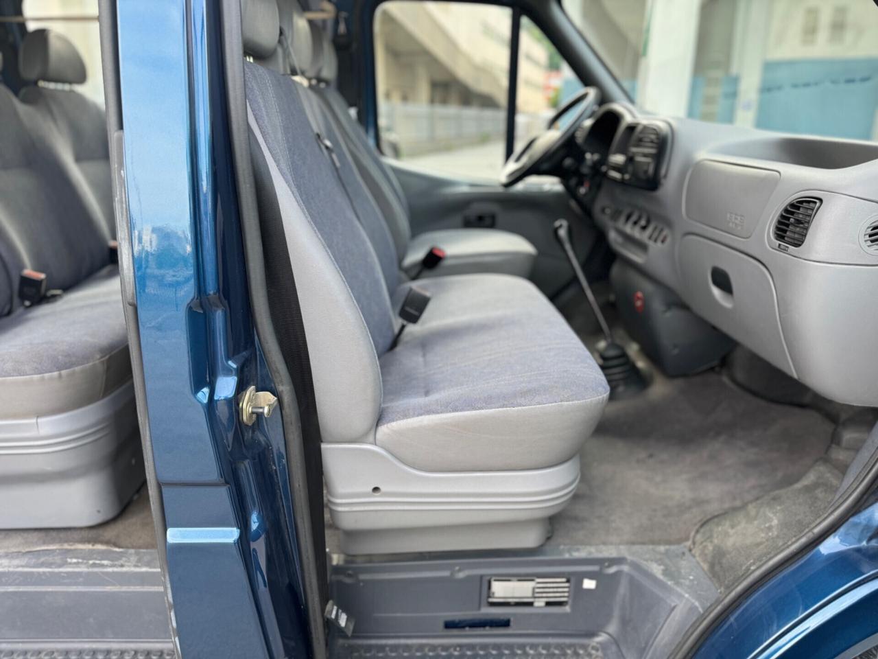 Ford Transit/Tourneo 2.5 TD/100CV PL 9 posti