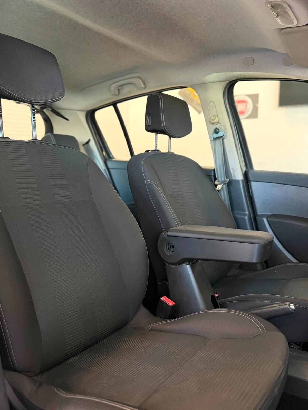 Renault Clio 1.5dci Navi 2010