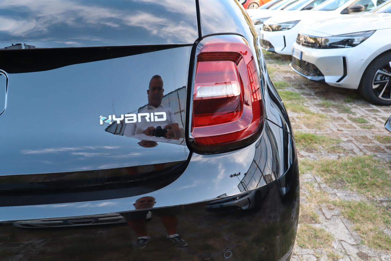 FIAT New 500 1.0cc 65cv Hybrid ICON + Pack Style