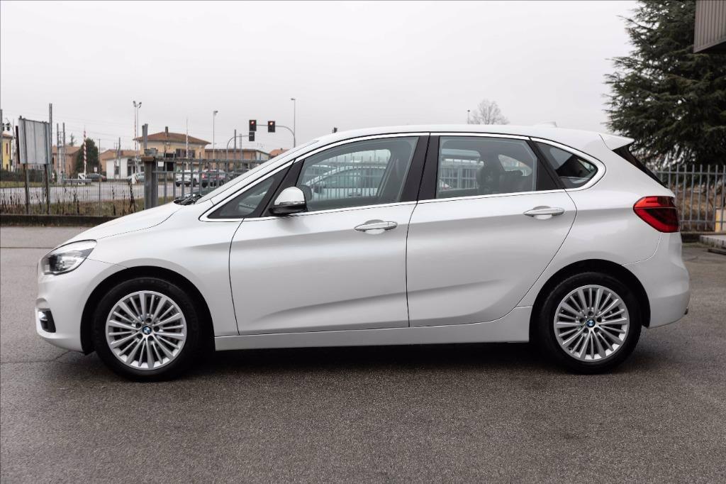 BMW 218d Active Tourer Luxury del 2016