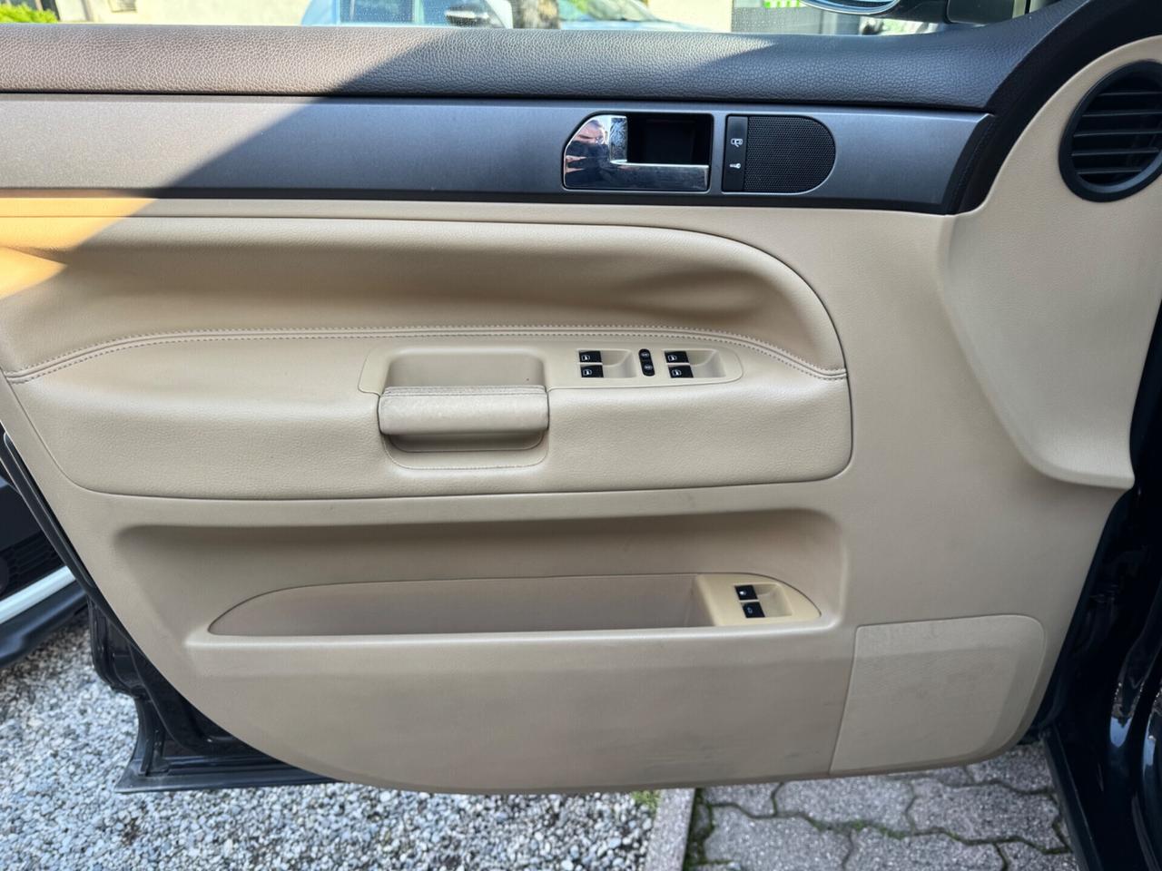 Volkswagen Touareg 3.0/240CV V6 TDI DPF tip. Executive