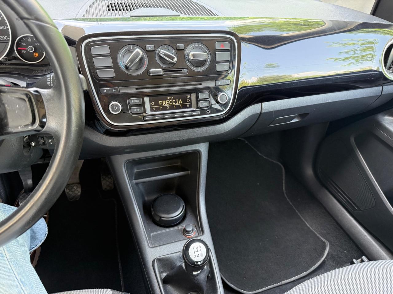 Volkswagen up! 1.0 75 CV 3p. high up!