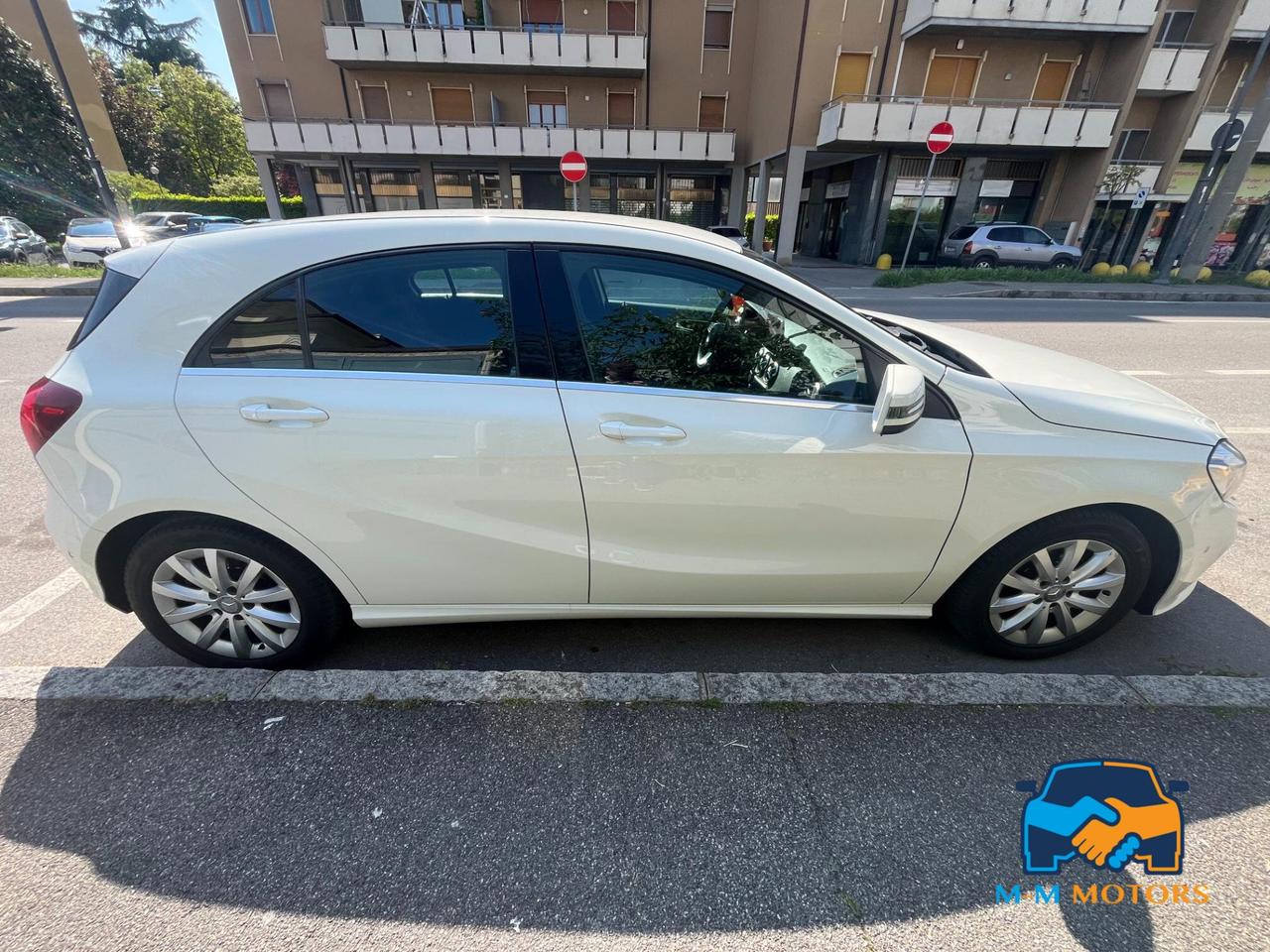 Mercedes-Benz CLASSE A 180 D