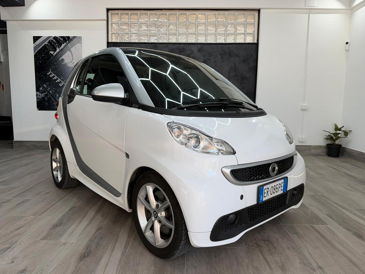 Smart ForTwo 1000 52 kW coupé passion