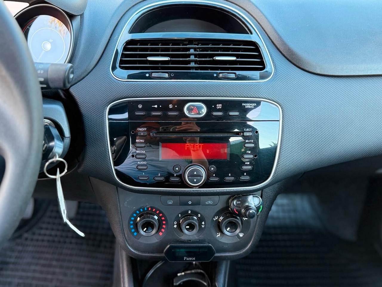 Fiat Punto 1.3 MJT II S&S 95 CV Street